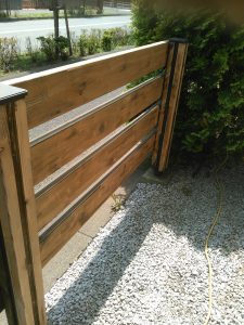 木製フェンスの塗装