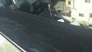 横浜市港北区にて屋根修理（棟板金の交換）既存の貫板の取り外し２