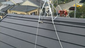 横浜市にて屋根修理　しおさいへのカバー工法　完工３