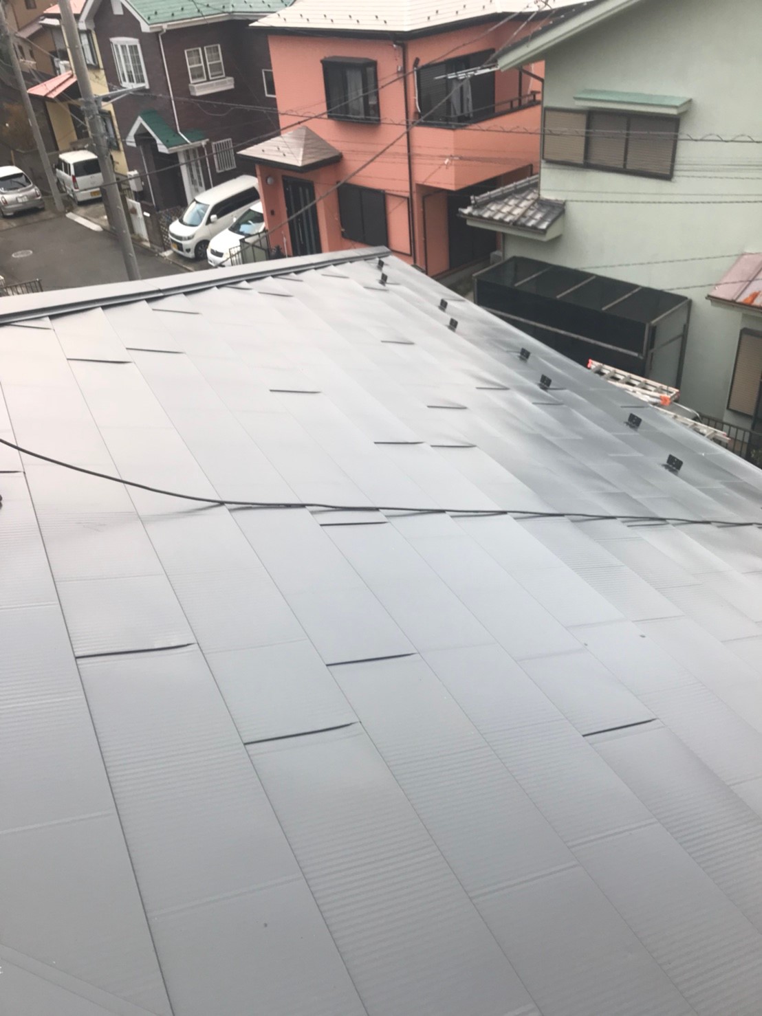 横浜市にて雨漏り修理　しおさいへのカバー工法　完工