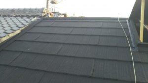 横浜市にて屋根屋根　エコグラーニへの葺き替え工事　完工
