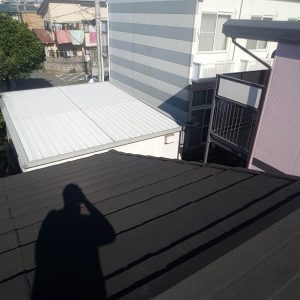 横浜市にて屋根修理　エコグラーニへの葺き替え工事　完工