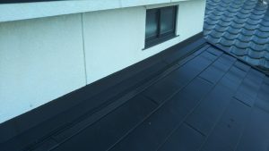 横浜市神奈川区にて屋根修理（瓦屋根からしおさいに葺き替え工事）完工