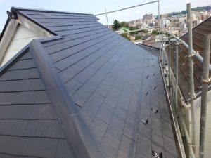 横浜市南区にて屋根修理　棟交換・屋根塗装　完工２