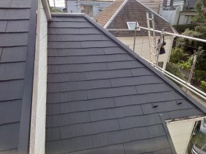 横浜市南区にて屋根修理　棟交換・屋根塗装　完工