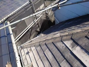 横浜市南区にて屋根修理　貫板・板金カバーの取り外し