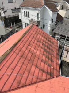 横浜市緑区にて屋根修理〈スレート屋根カバー工法〉