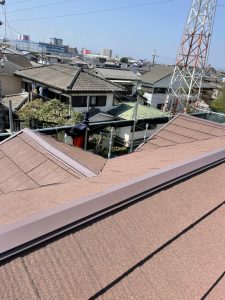 横浜市保土ケ谷区にて屋根修理（スレートからエコグラーニへのカバー工法）施工後