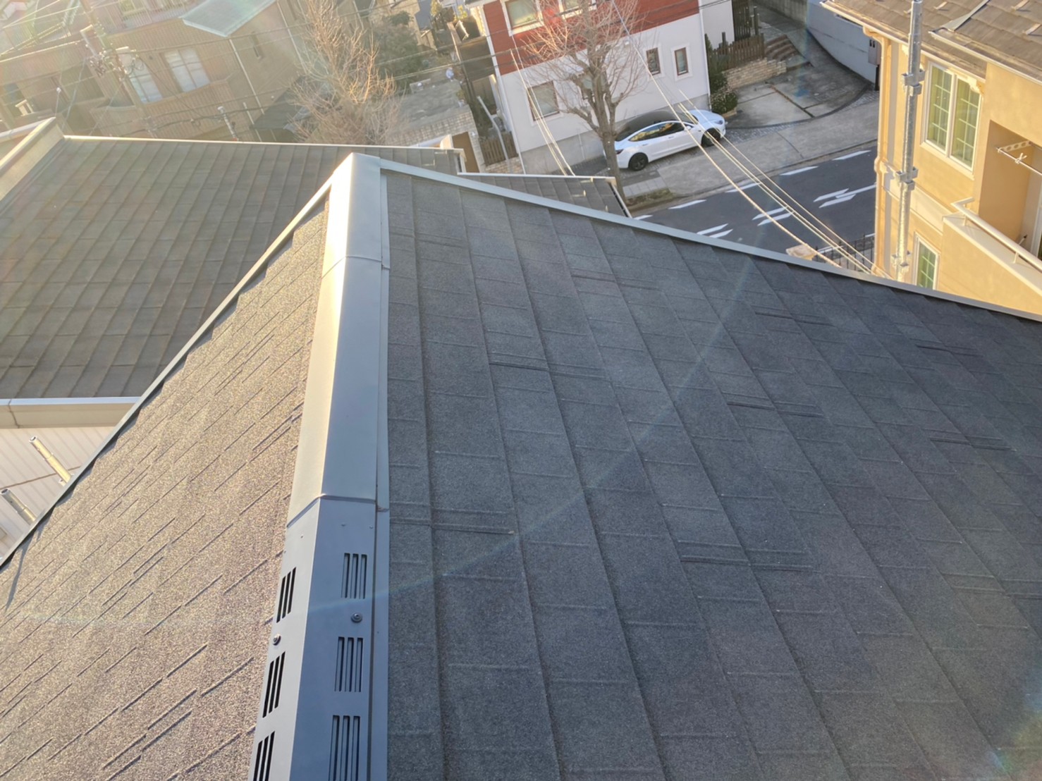 横浜市青葉区にて屋根修理　エコグラーニへのカバー工法　完工