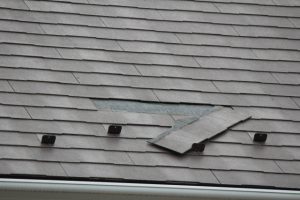 屋根修理の火災保険について