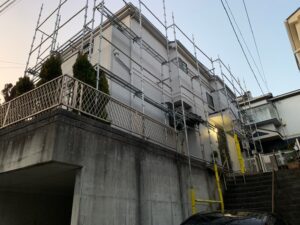 横浜市南区にて外壁塗装着工