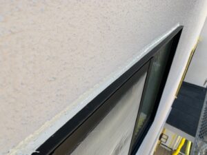 横浜市南区にて雨漏り修理に外壁塗装