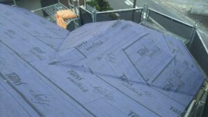 横浜市青葉区　屋根修理　ルーフィング　カバー工法３