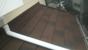横浜市青葉区　屋根修理　下屋根完工　カバー工法