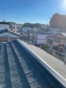 横浜市にて雨漏り修理　瓦屋根からの葺き替え工事　完工