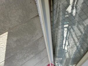 屋根塗装・外壁塗装・ベランダ防水工事 コーキング打ち込み