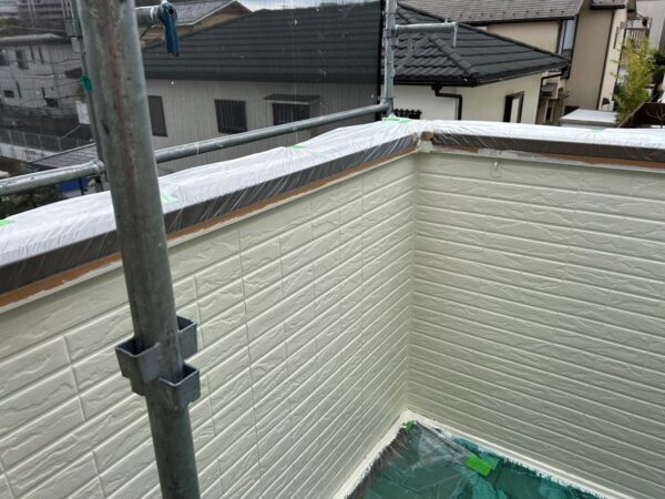 横浜市金沢区にて雨漏り修理〈外壁補修とベランダ防水〉 施工後